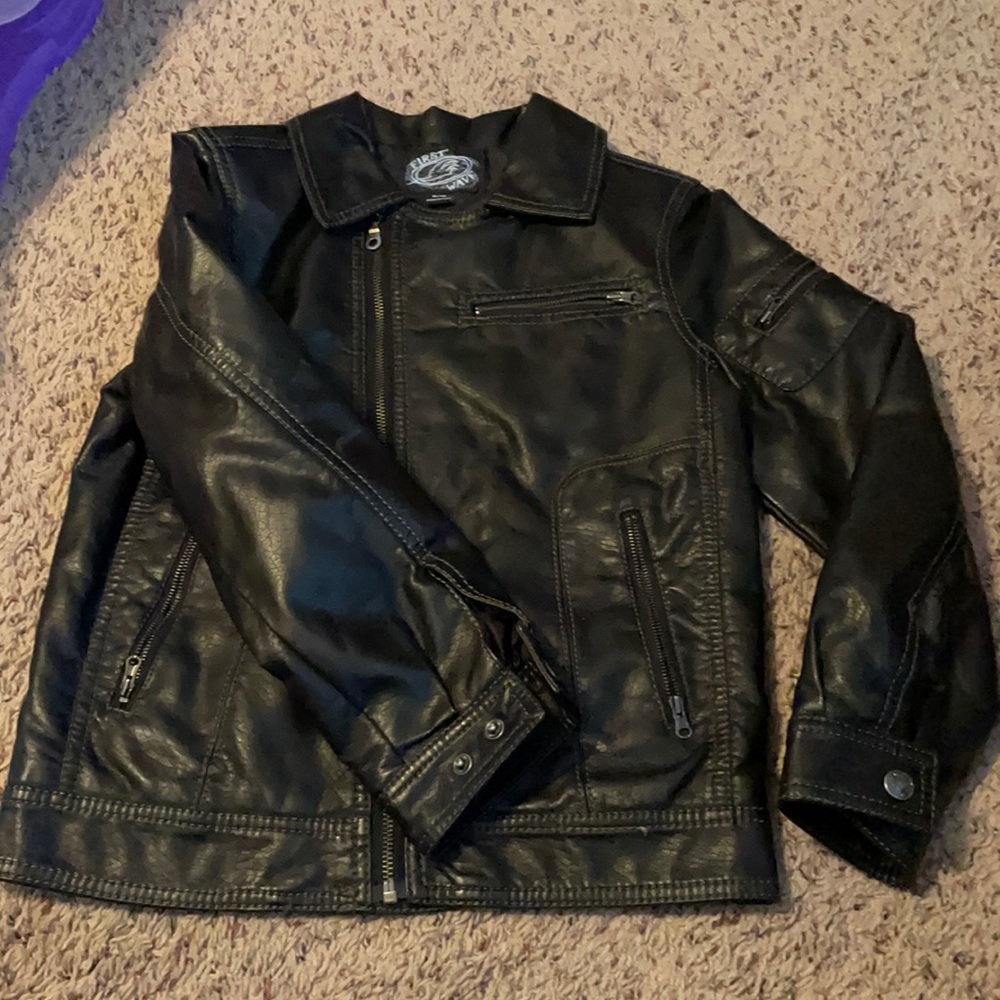 Boys leather looking jacket size 8